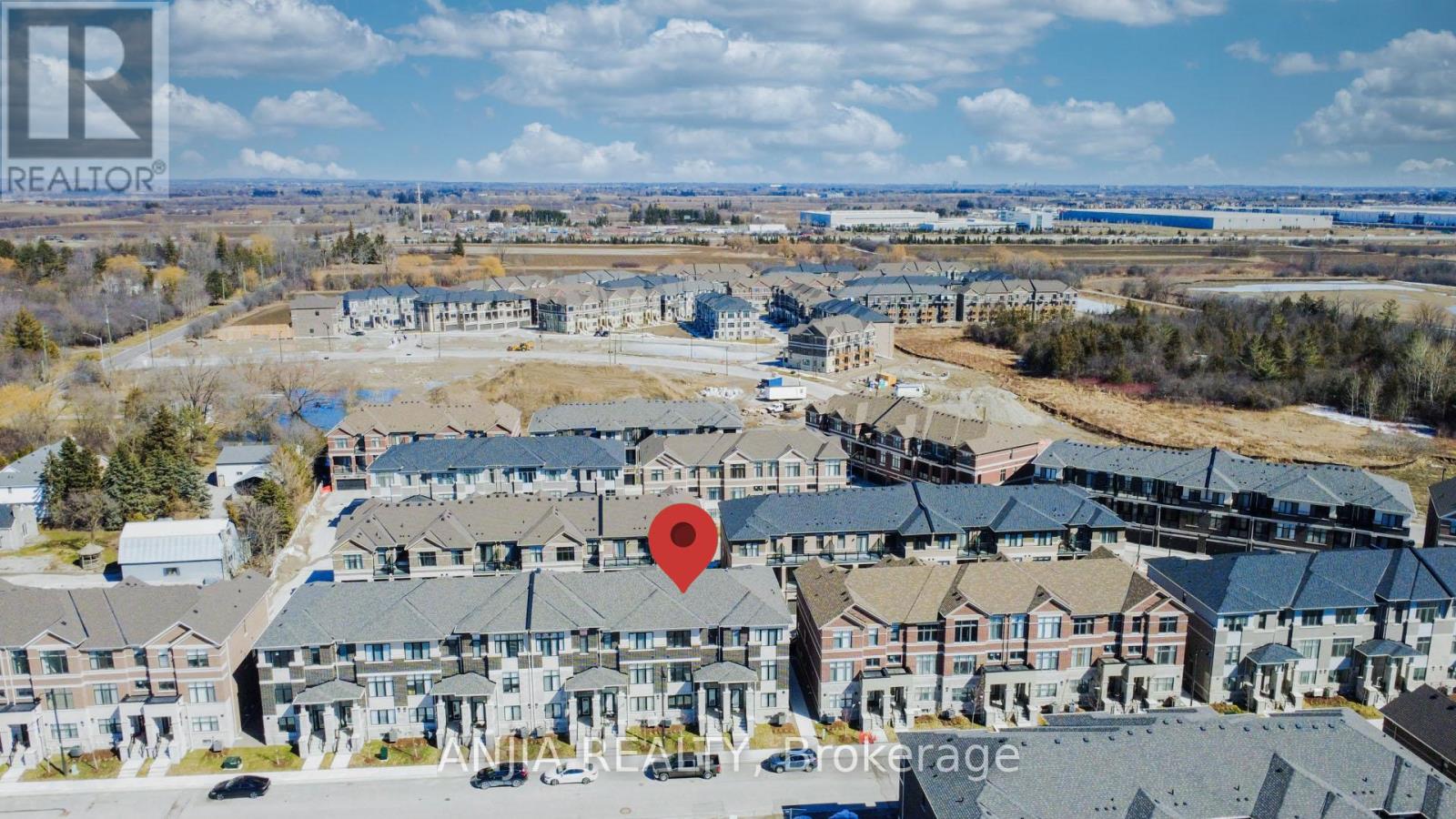 45 Kahshe Lane W, Richmond Hill, Ontario  L4S 0N9 - Photo 2 - N12940984