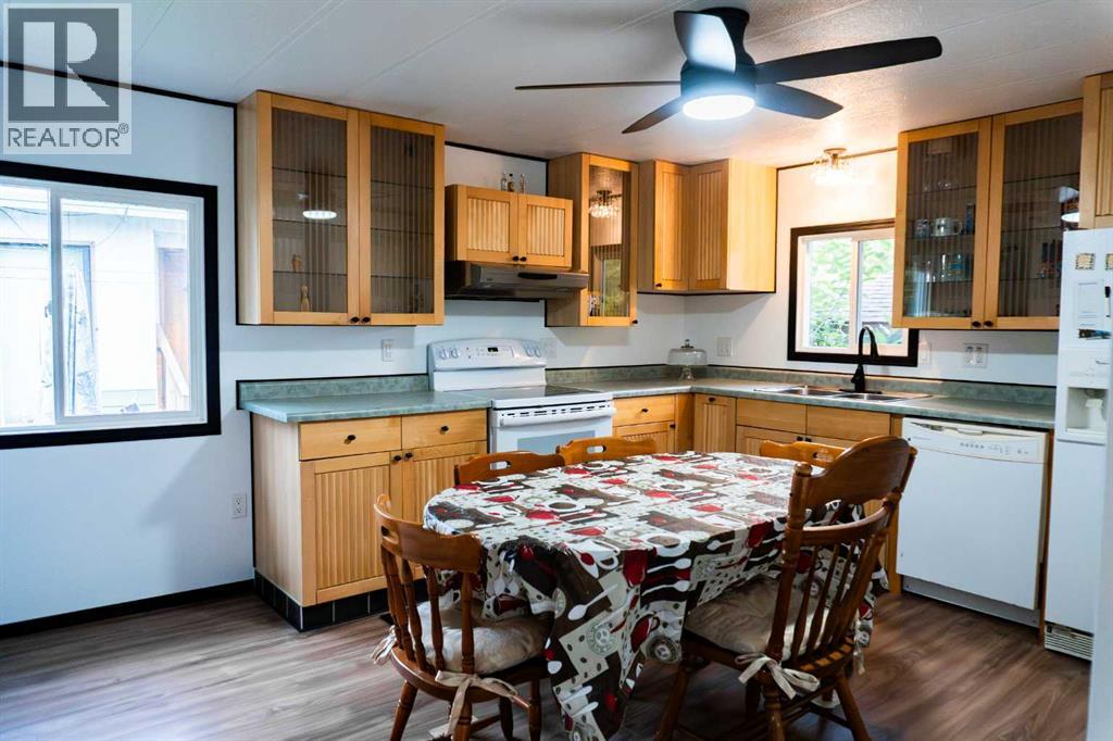 249, 133 Jarvis Street, Hinton, Alberta  T7V 1R6 - Photo 5 - A2259487