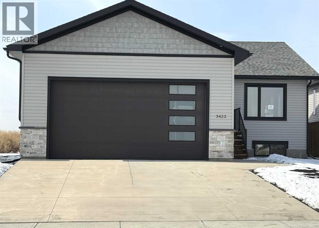 3422 Victory Way, Olds, Alberta