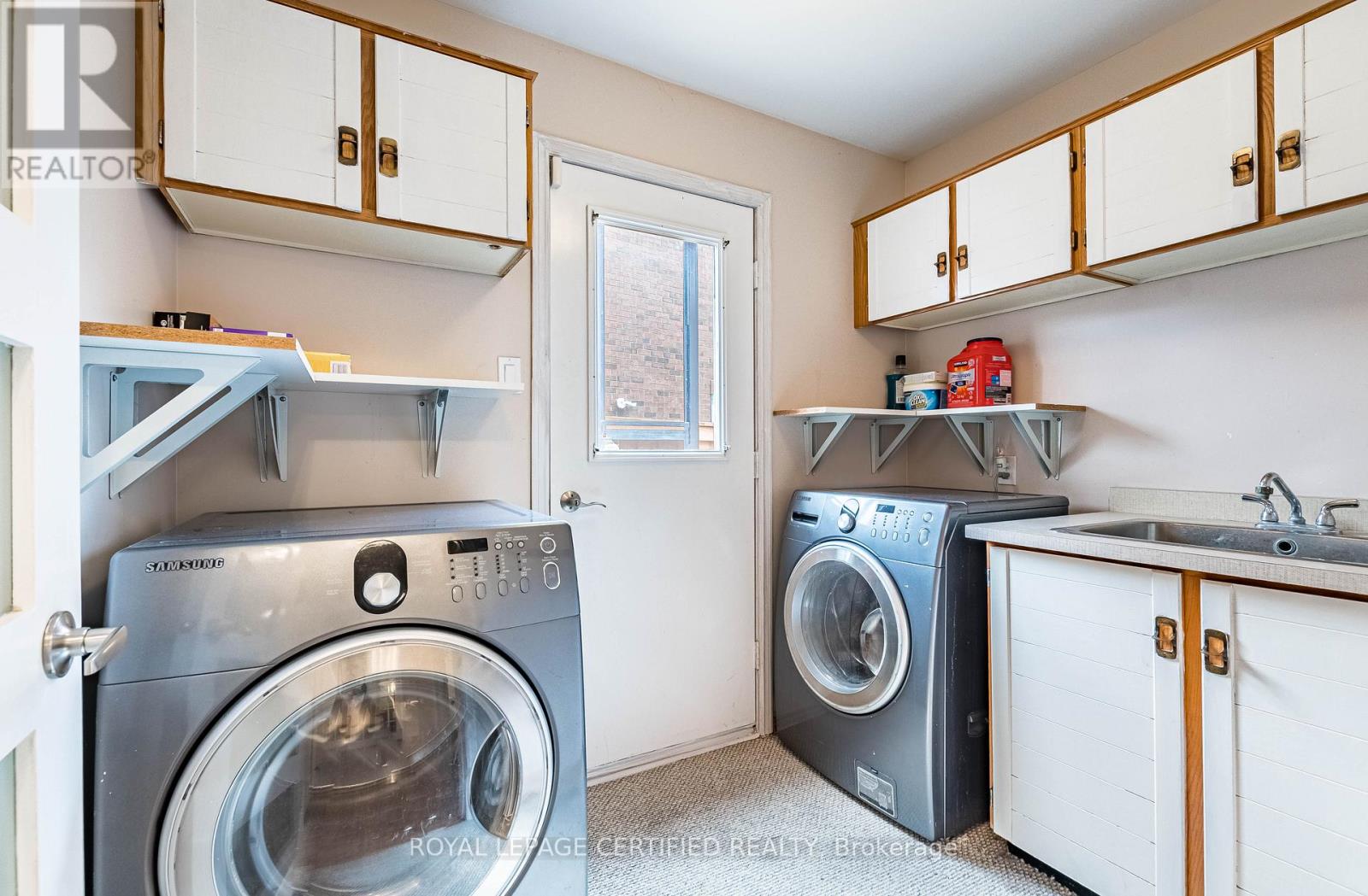 48 Fernbrook Crescent, Brampton, Ontario  L6Z 3P1 - Photo 19 - W12940910