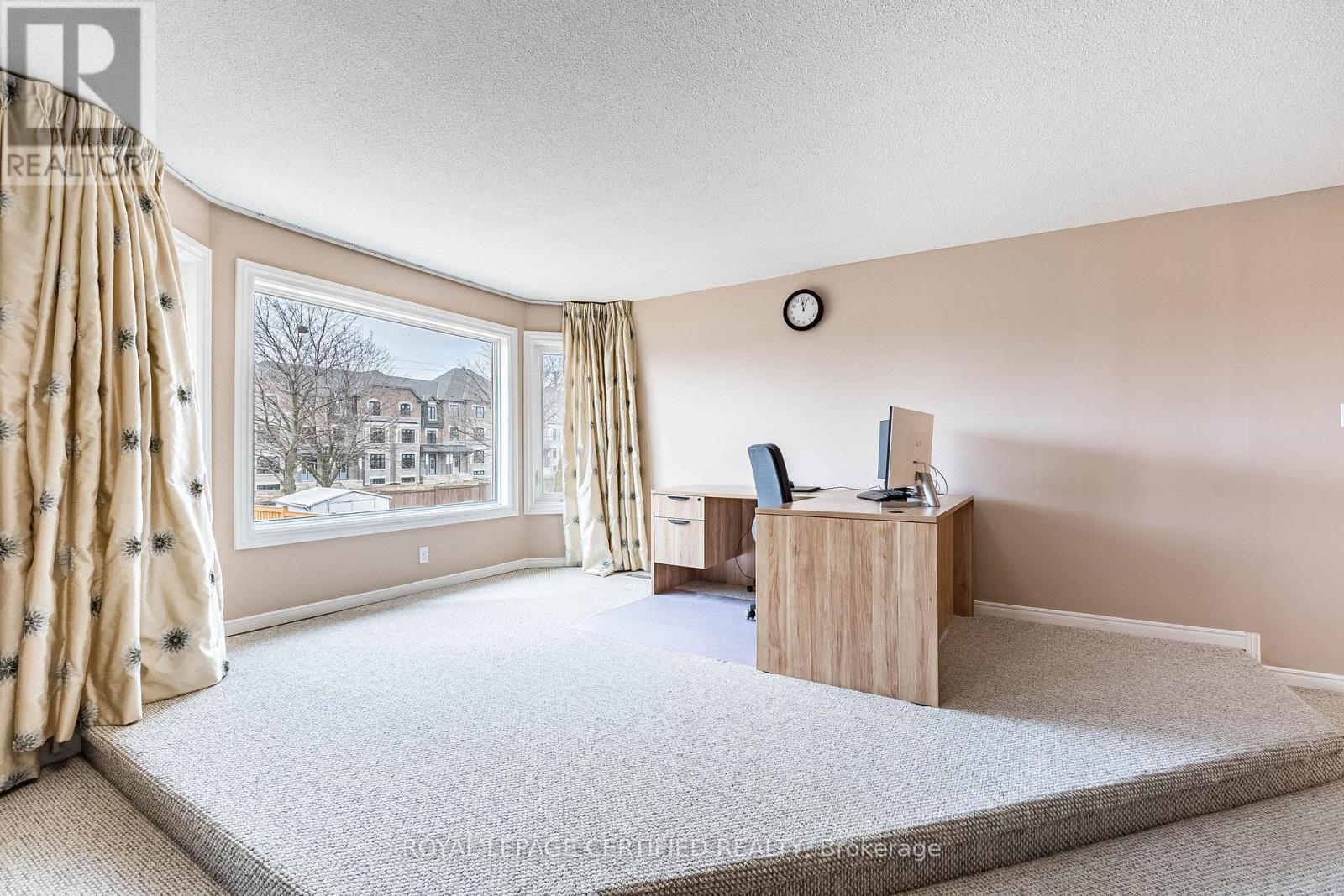 48 Fernbrook Crescent, Brampton, Ontario  L6Z 3P1 - Photo 24 - W12940910