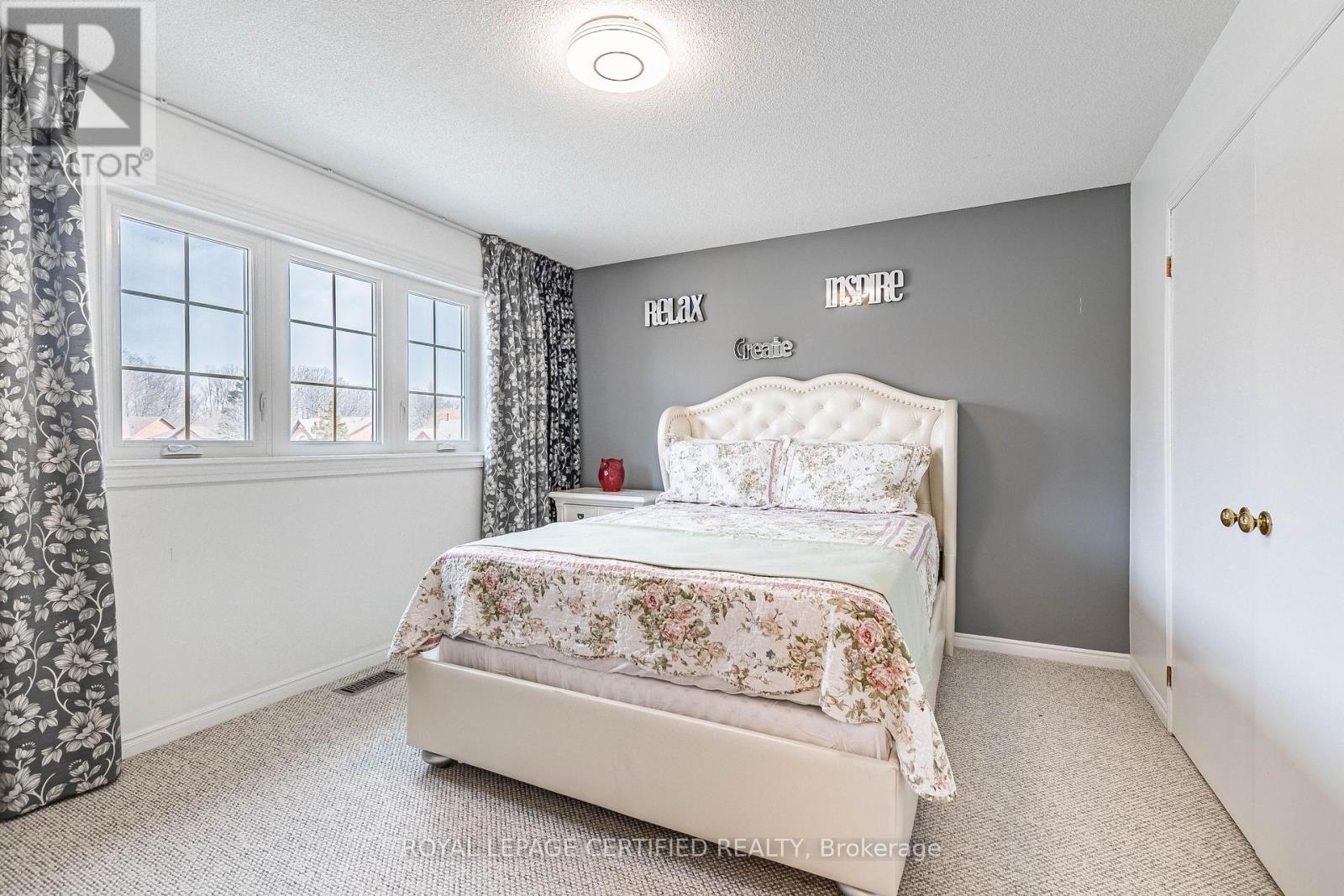 48 Fernbrook Crescent, Brampton, Ontario  L6Z 3P1 - Photo 32 - W12940910