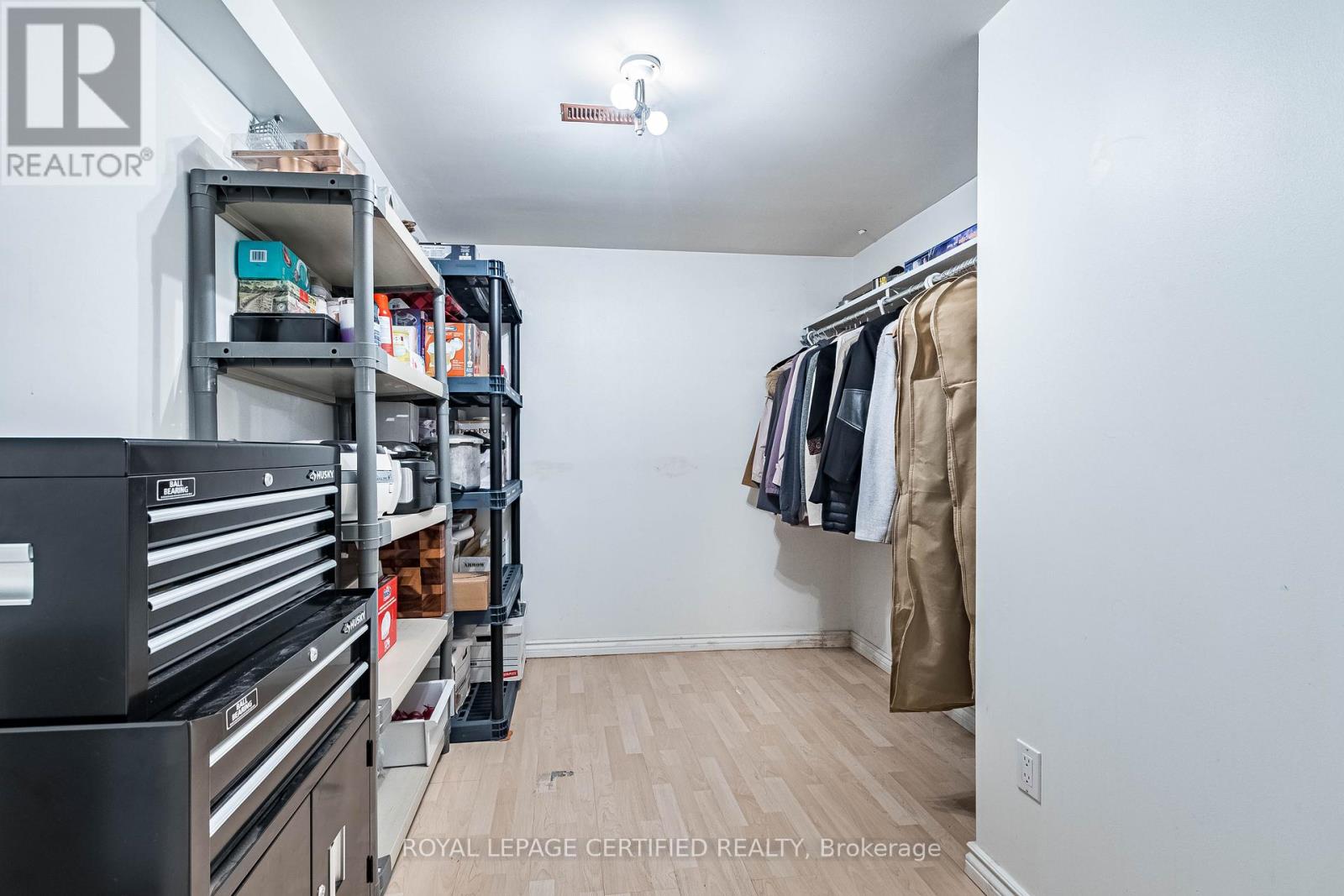 48 Fernbrook Crescent, Brampton, Ontario  L6Z 3P1 - Photo 44 - W12940910