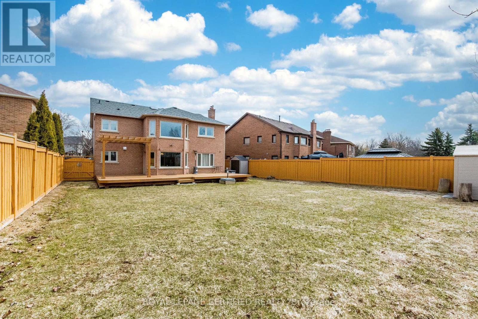 48 Fernbrook Crescent, Brampton, Ontario  L6Z 3P1 - Photo 46 - W12940910