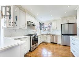 48 FERNBROOK CRESCENT, Brampton, Ontario