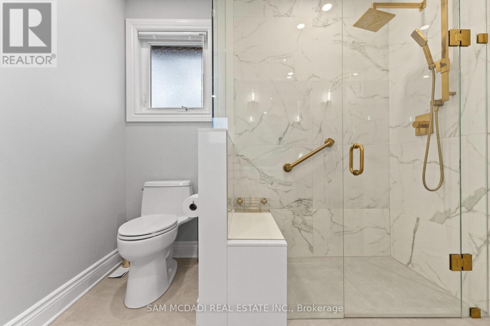 1653 Sherwood Forrest Circle, Mississauga, Ontario  L5K 2G8 - Photo 27 - W12940960