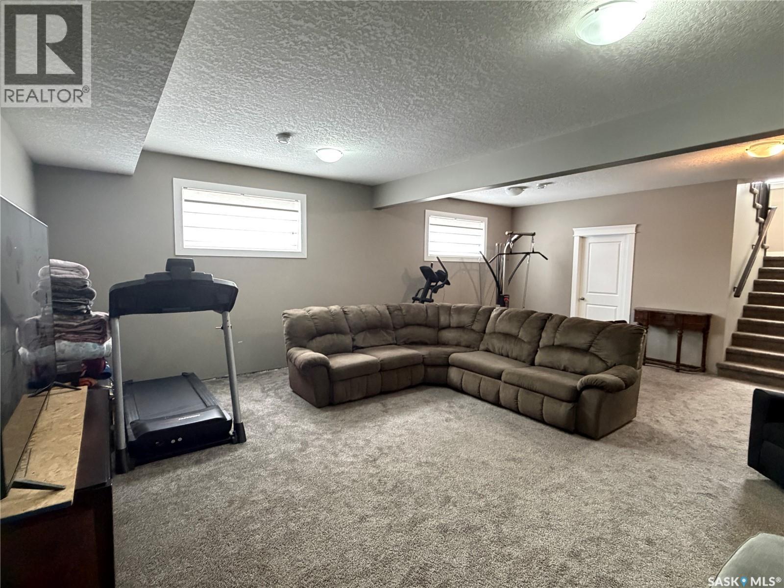 924 11th Street, Humboldt, Saskatchewan  S0K 2A0 - Photo 36 - SK031702