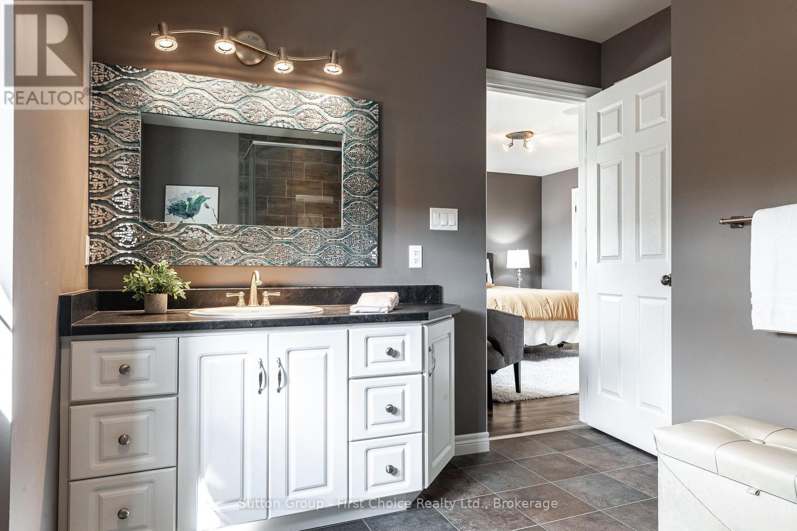 74 Rutherford Drive, Stratford, Ontario  N5A 0A6 - Photo 23 - X12816070