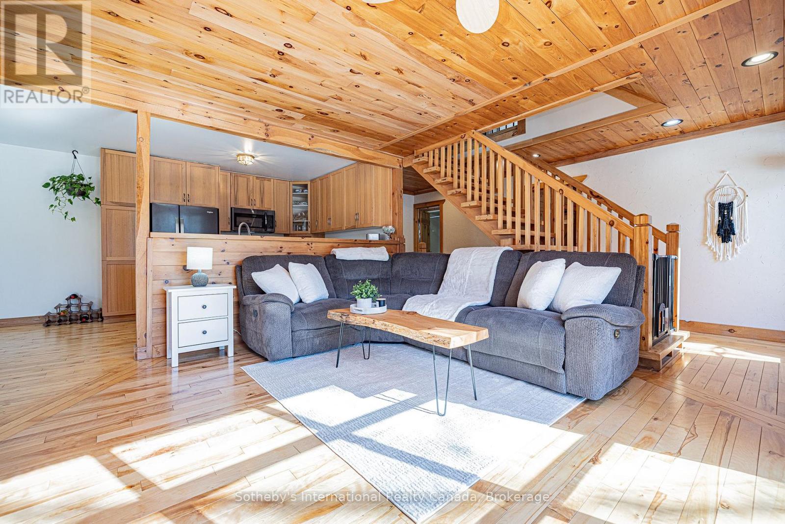 98 Black Road, Seguin, Ontario  P2A 2W8 - Photo 15 - X12933006