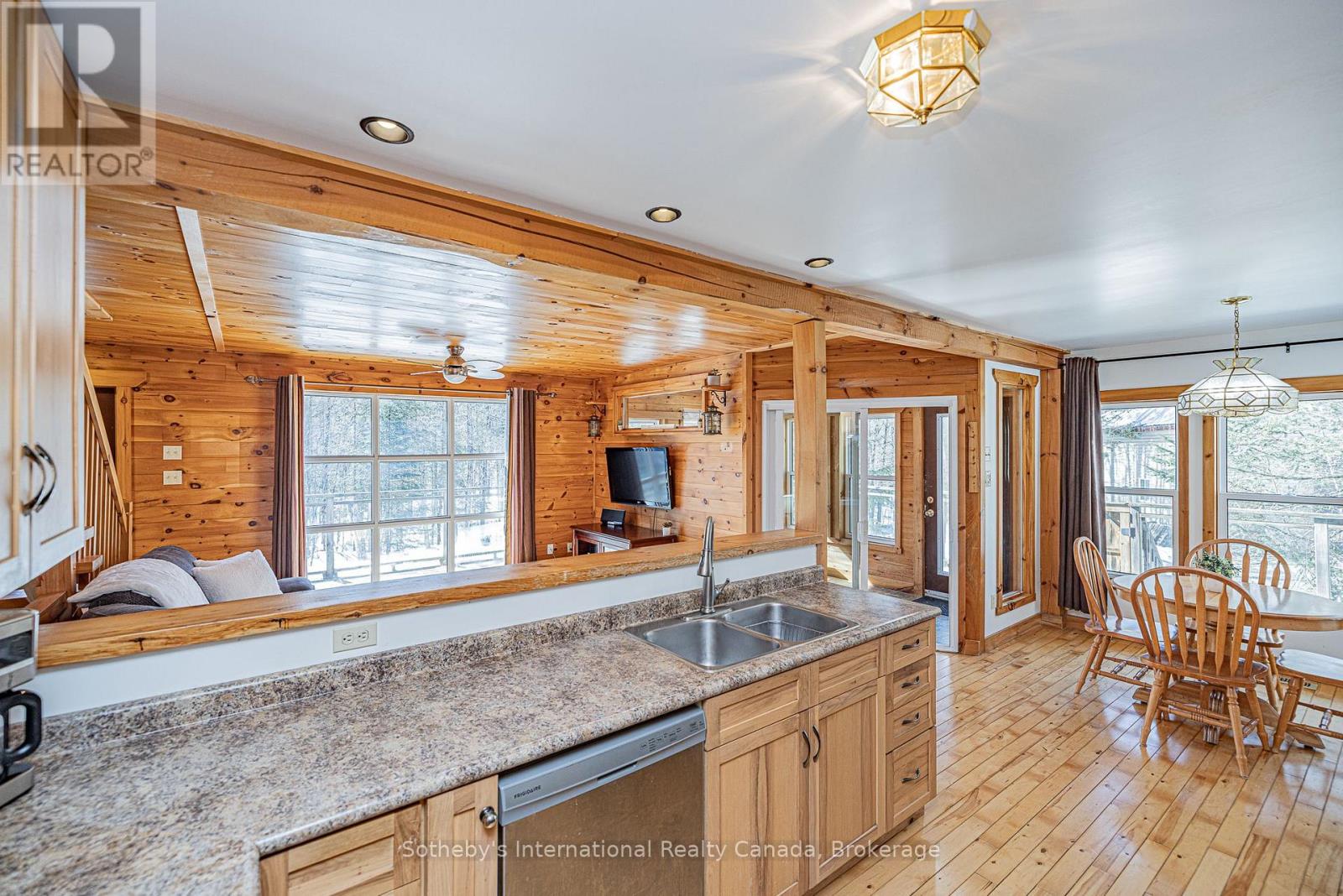 98 Black Road, Seguin, Ontario  P2A 2W8 - Photo 19 - X12933006