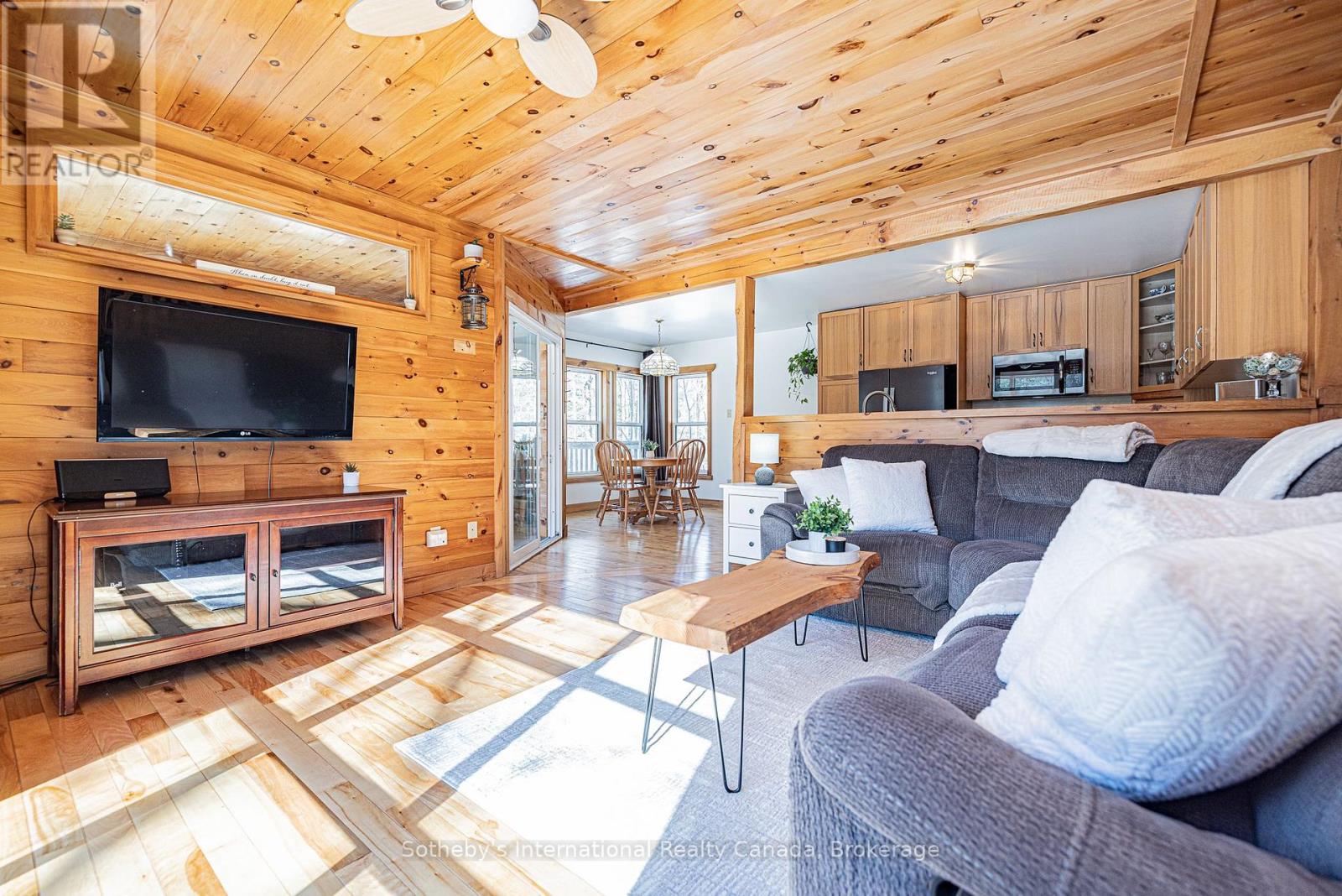 98 Black Road, Seguin, Ontario  P2A 2W8 - Photo 13 - X12933006