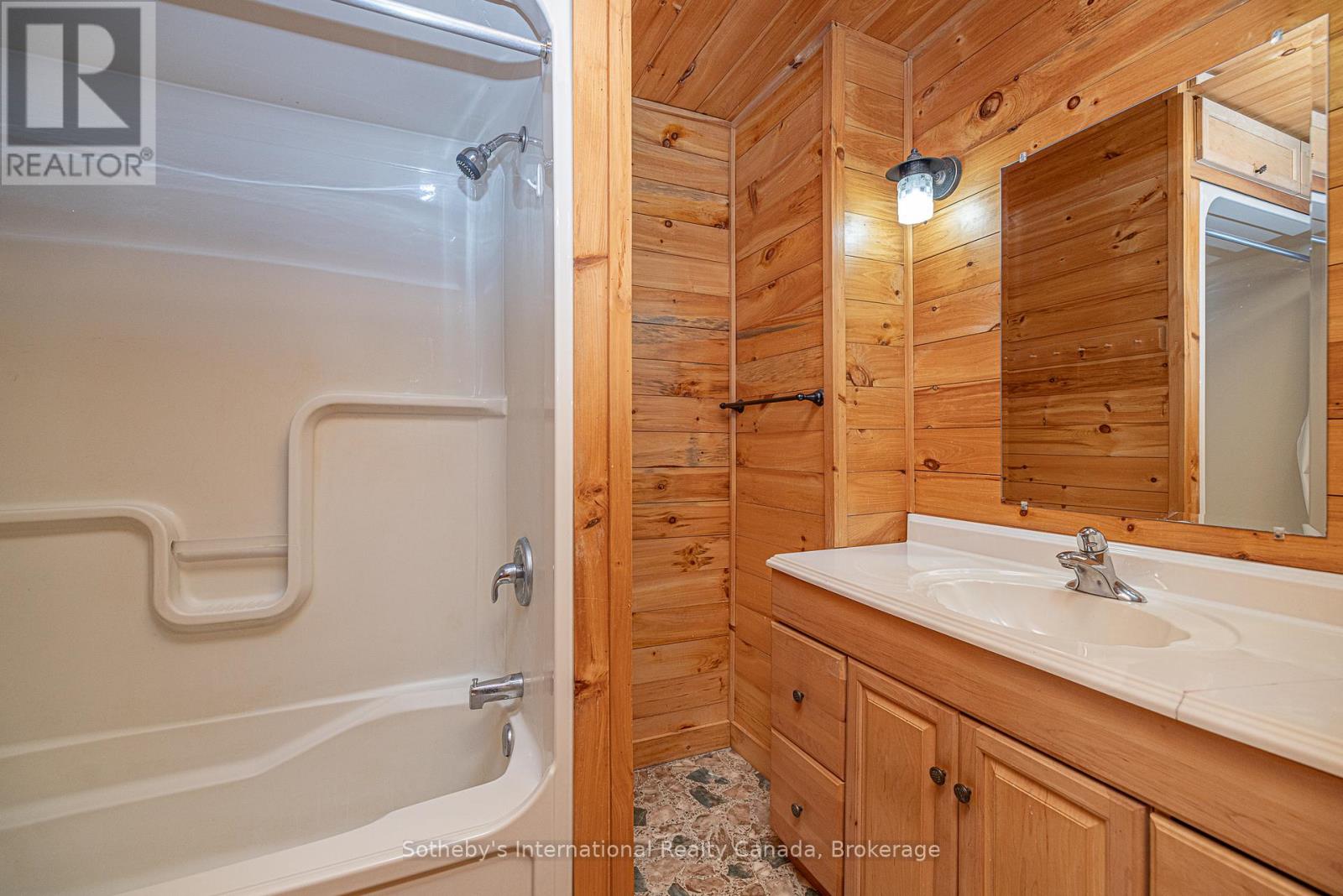 98 Black Road, Seguin, Ontario  P2A 2W8 - Photo 37 - X12933006