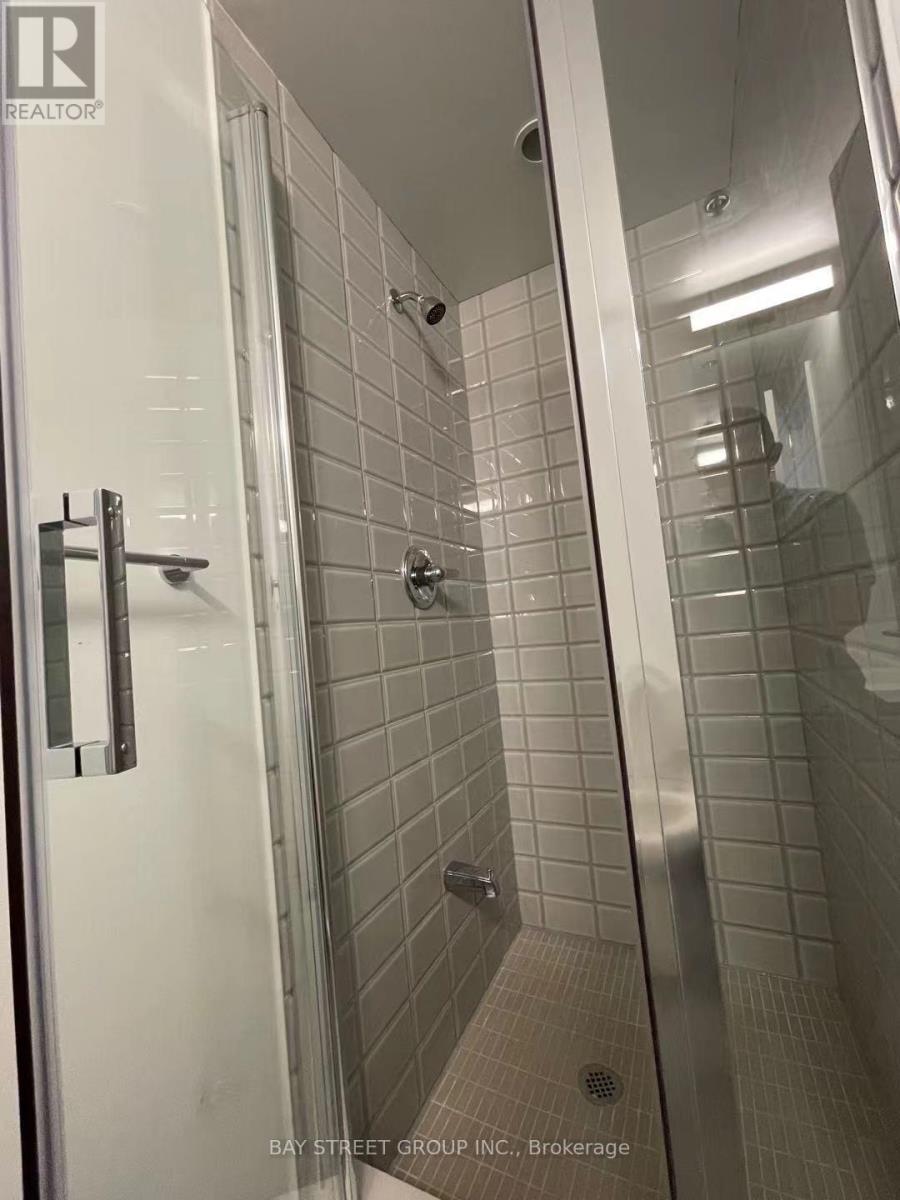 2808 - 203 College Street, Toronto, Ontario  M5T 0C8 - Photo 7 - C12866720