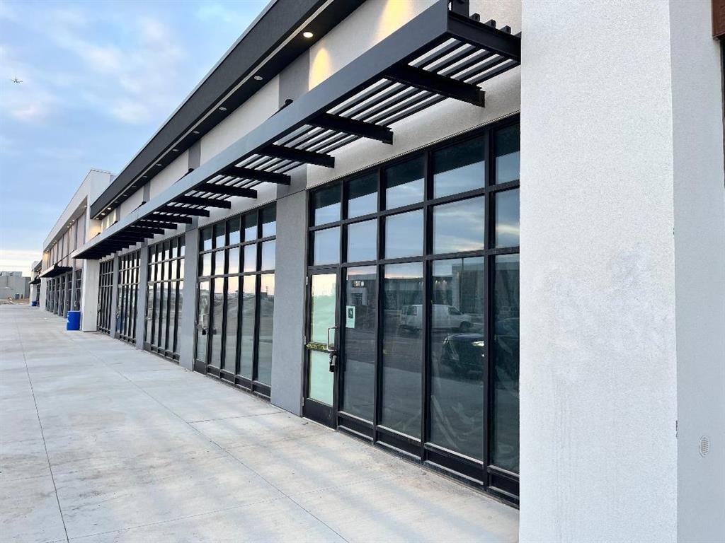 104 205 Lucas Avenue, Winnipeg, Manitoba  R2R 3B7 - Photo 3 - 202605920