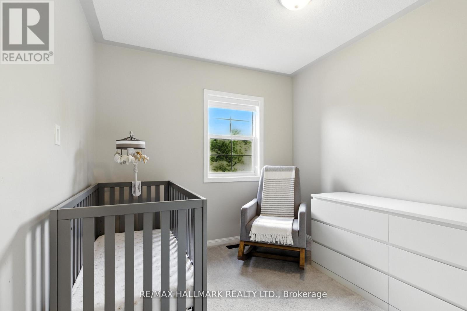 568 Legresley Lane, Newmarket, Ontario  L3Y 8R8 - Photo 16 - N12940892