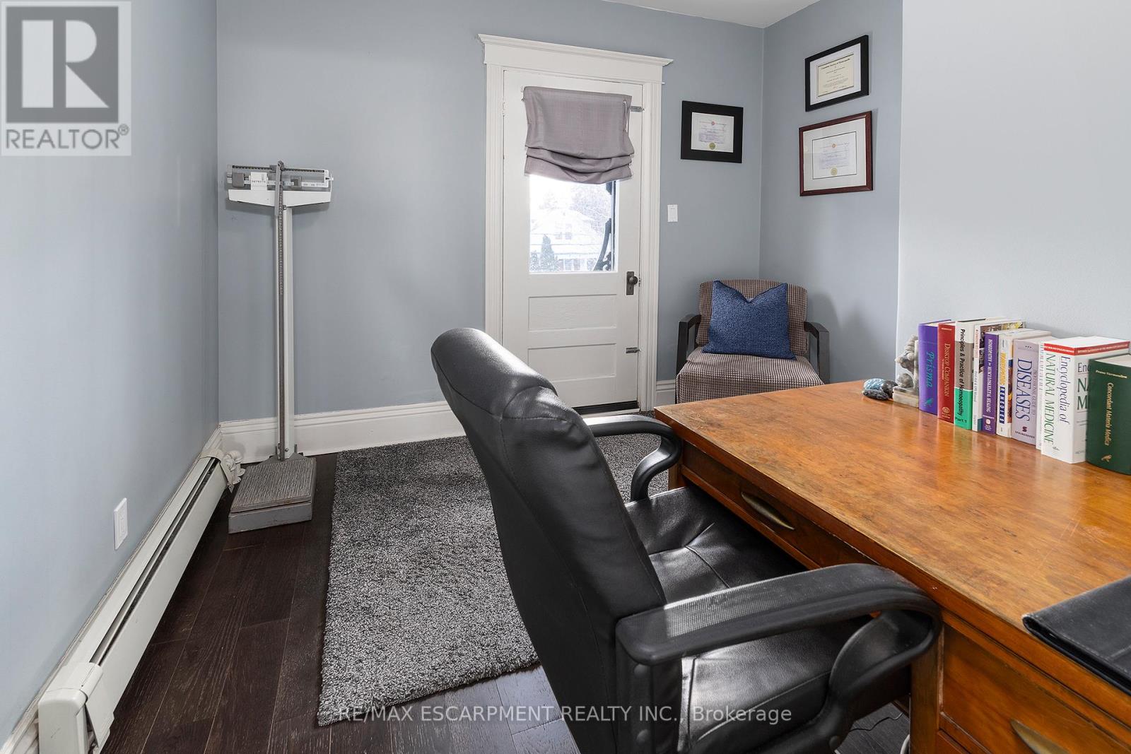 47 Mountain Park Avenue, Hamilton, Ontario  L9A 1A1 - Photo 16 - X12751610