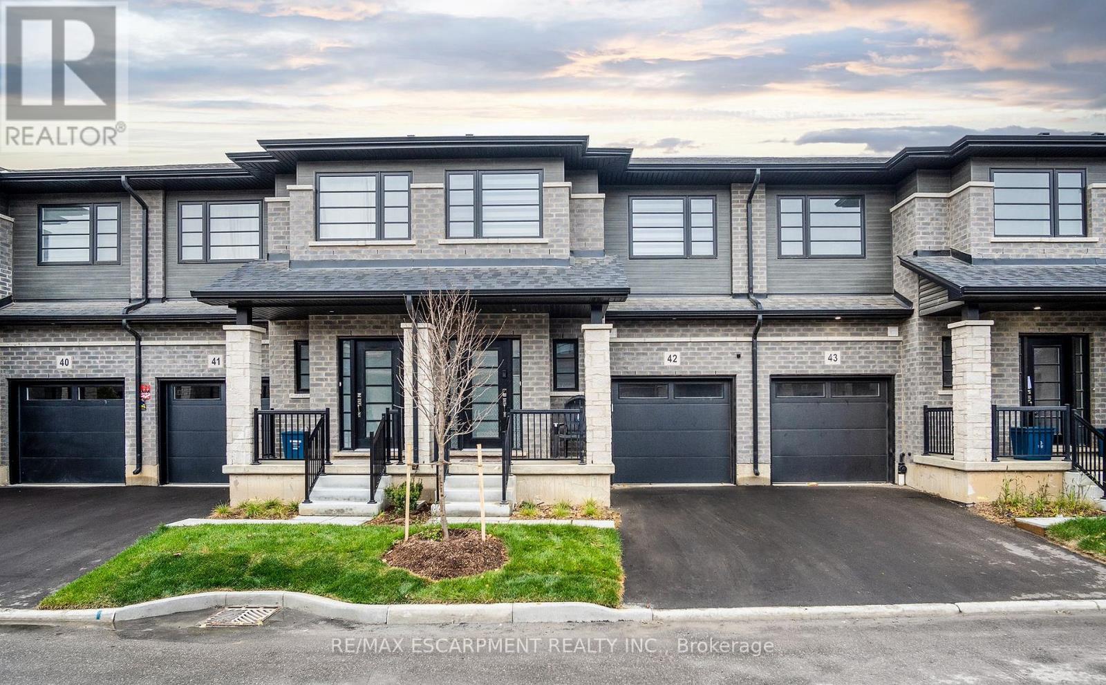 42 - 520 GREY STREET, Brantford, Ontario