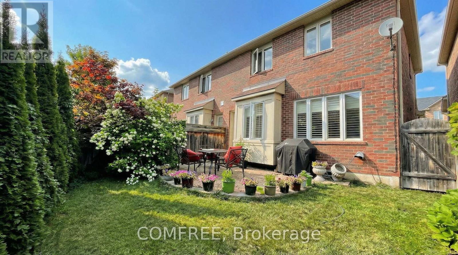 908 Connors Landing, Milton, Ontario  L9T 5C2 - Photo 3 - W12780634