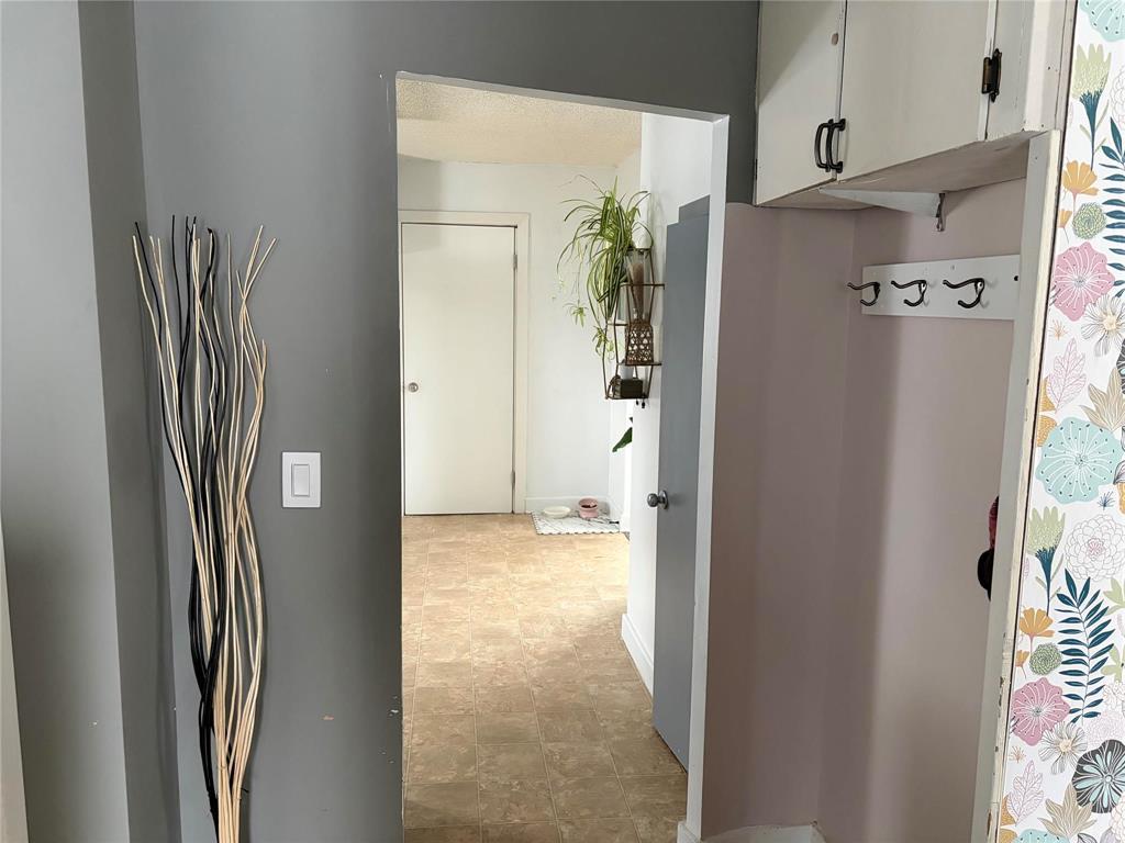 10 Lilac Street, Blumenort, Manitoba  R0A 0C0 - Photo 1 - 202605179