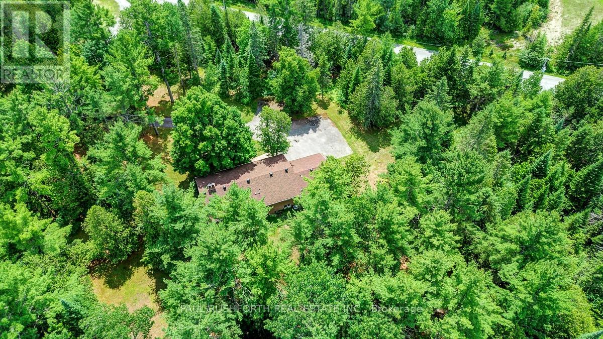 136 Grey Stone Drive, Ottawa, Ontario  K0A 1L0 - Photo 36 - X12940474