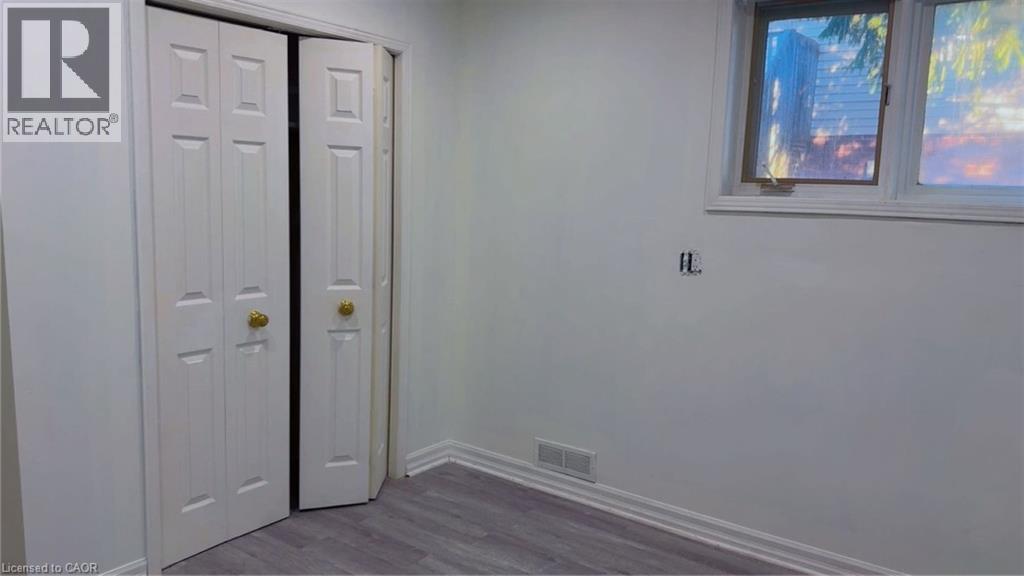 23 Westchester Drive, Kitchener, Ontario  N2B 3T1 - Photo 21 - 40816146