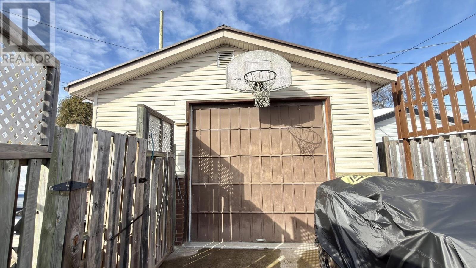 173 Hemlock Pl, Thunder Bay, Ontario  P7C 1W8 - Photo 29 - TB2600384