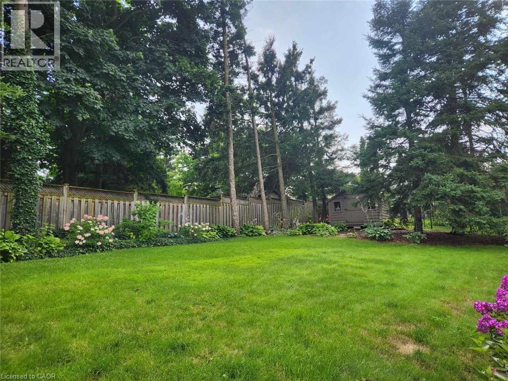 47 Huntington Place, Kitchener, Ontario  N2M 2Z4 - Photo 3 - 40799886