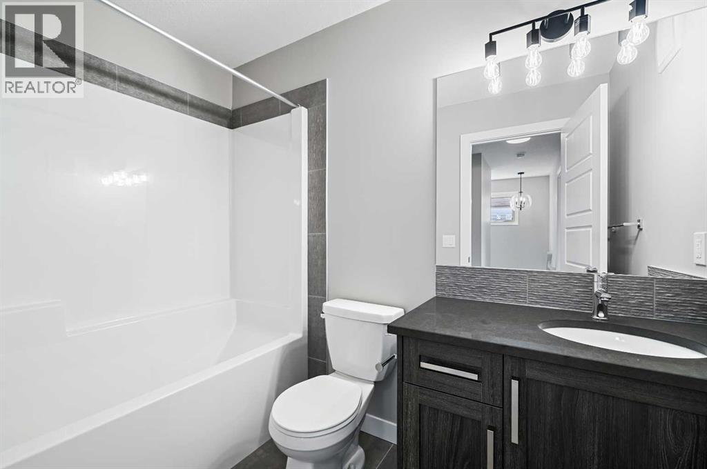 245 Cobblestone Gate SW, Airdrie, Alberta  T4B 4Z9 - Photo 18 - A2275520