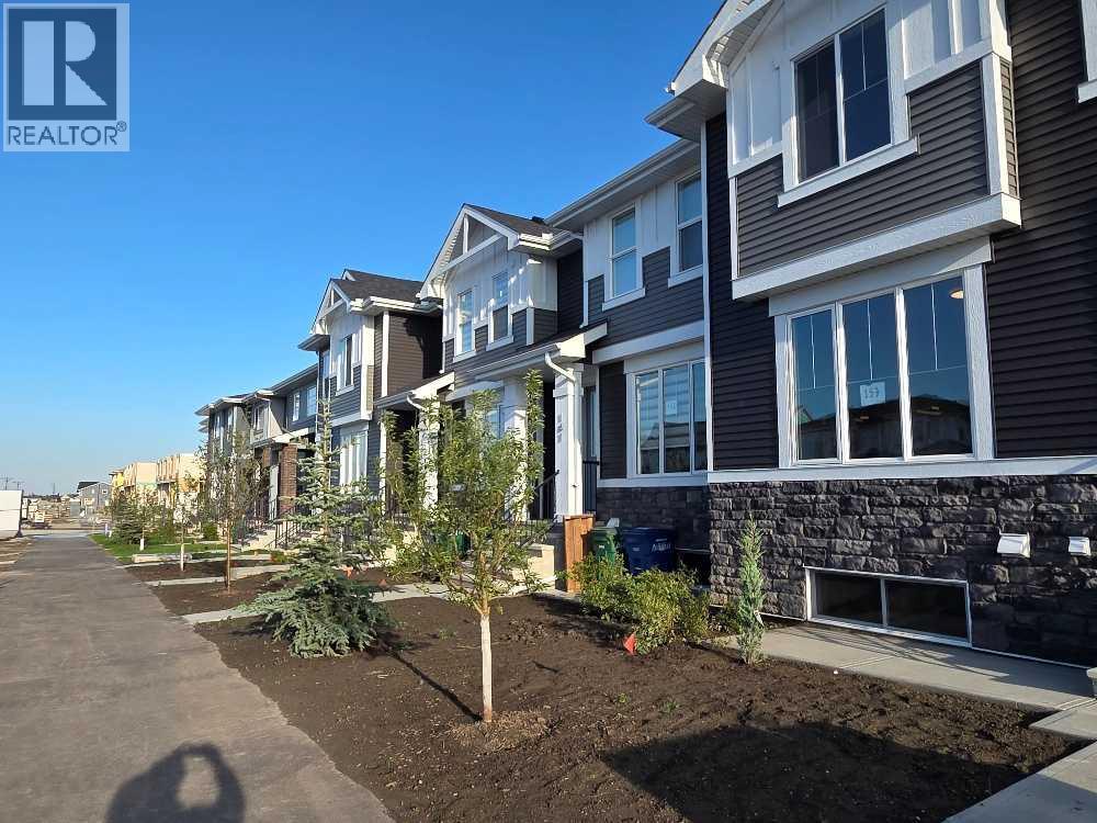 245 Cobblestone Gate SW, Airdrie, Alberta  T4B 4Z9 - Photo 2 - A2275520