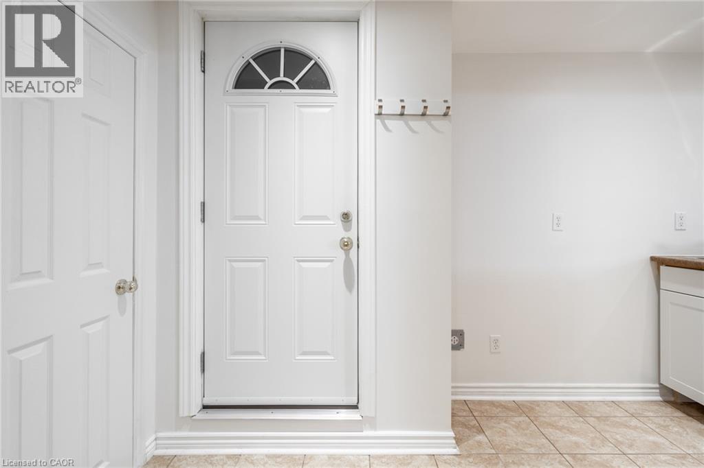 2194 Austin Court, Burlington, Ontario  L7L 6V6 - Photo 32 - 40814196