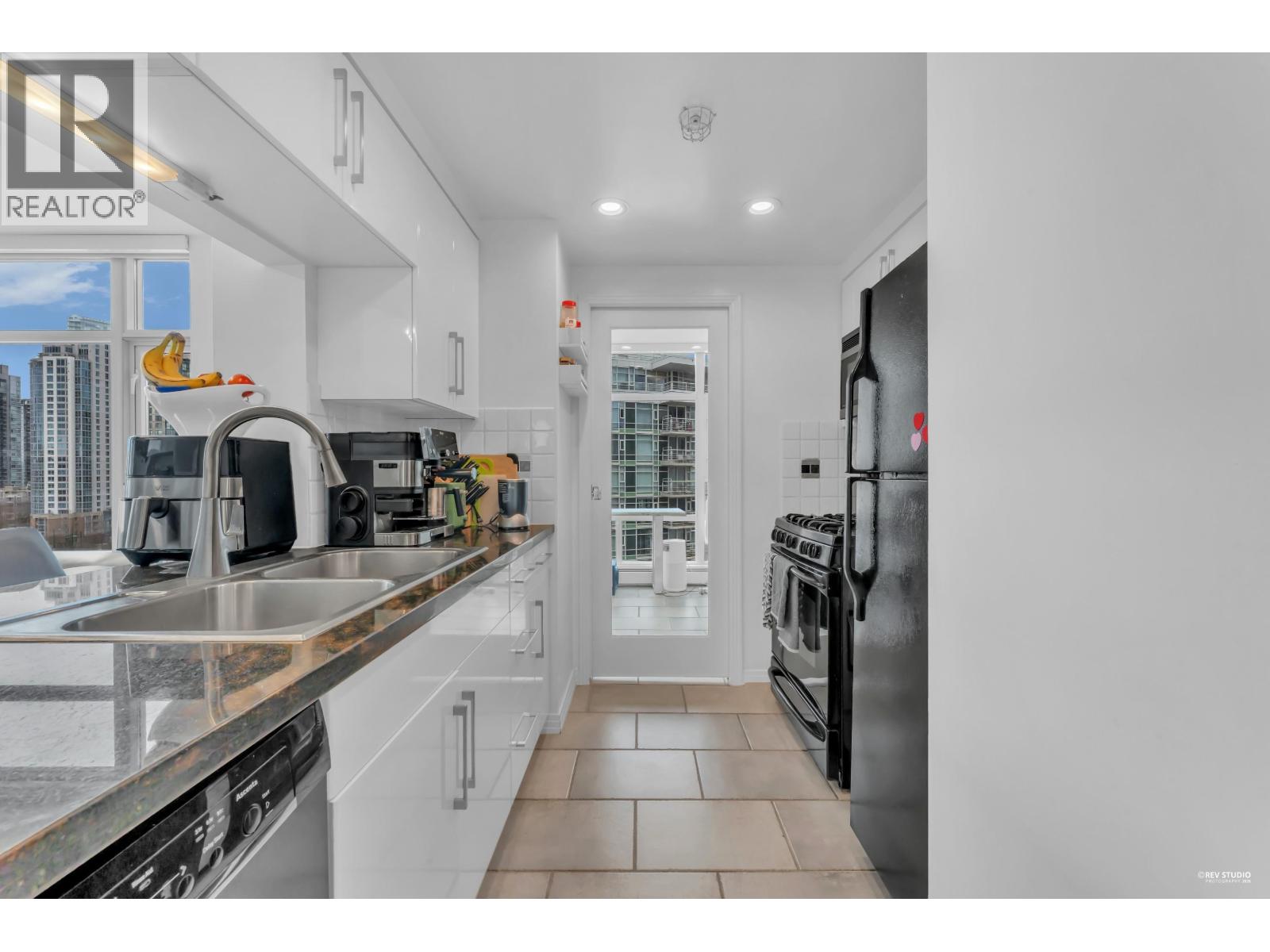 1506 1199 Marinaside Crescent, Vancouver, British Columbia  V6Z 2Y2 - Photo 19 - R3105428