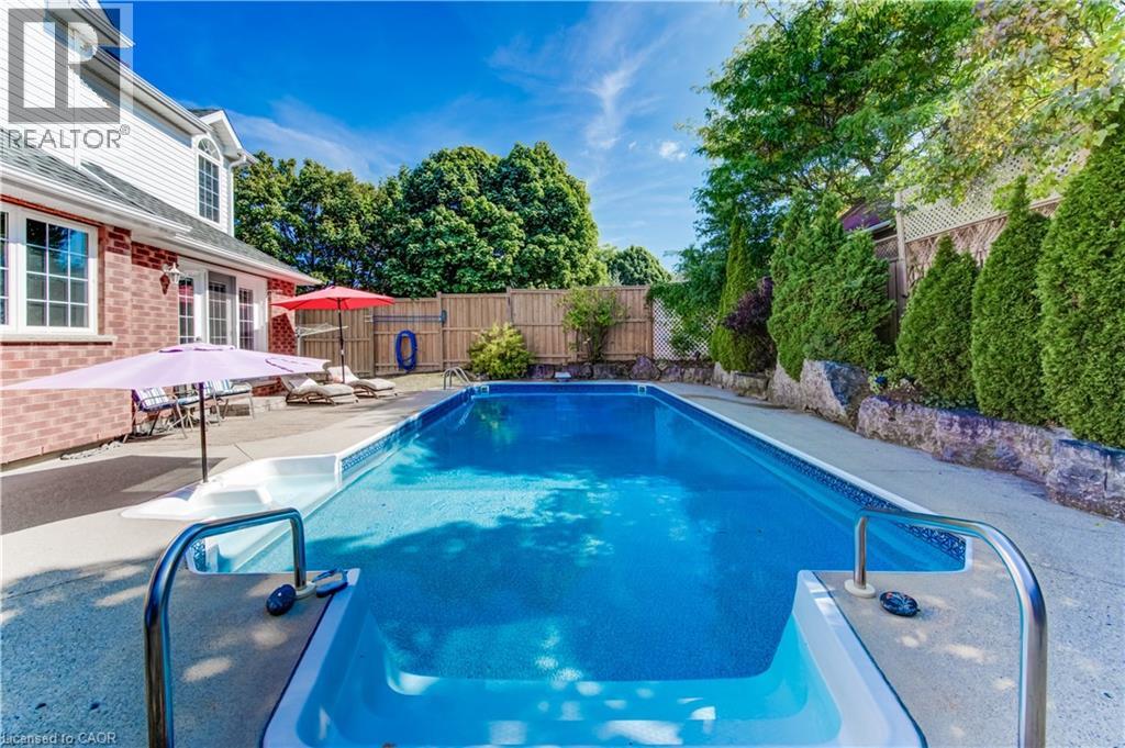 179 Bridgewater Crescent, Waterloo, Ontario  N2T 2M3 - Photo 38 - 40815350