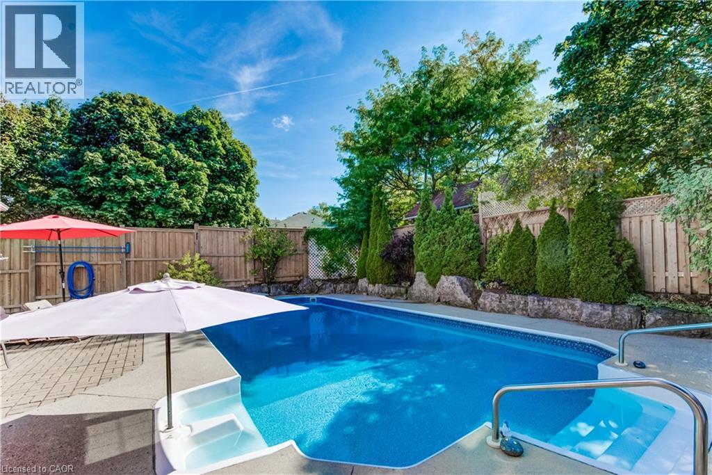 179 Bridgewater Crescent, Waterloo, Ontario  N2T 2M3 - Photo 37 - 40815350