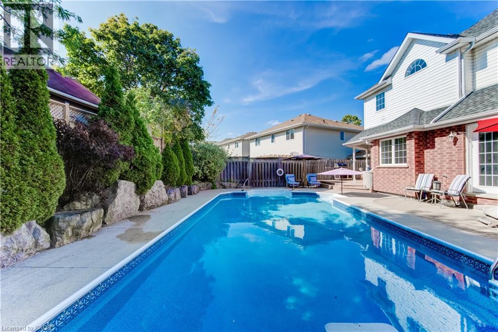 179 Bridgewater Crescent, Waterloo, Ontario  N2T 2M3 - Photo 40 - 40815350