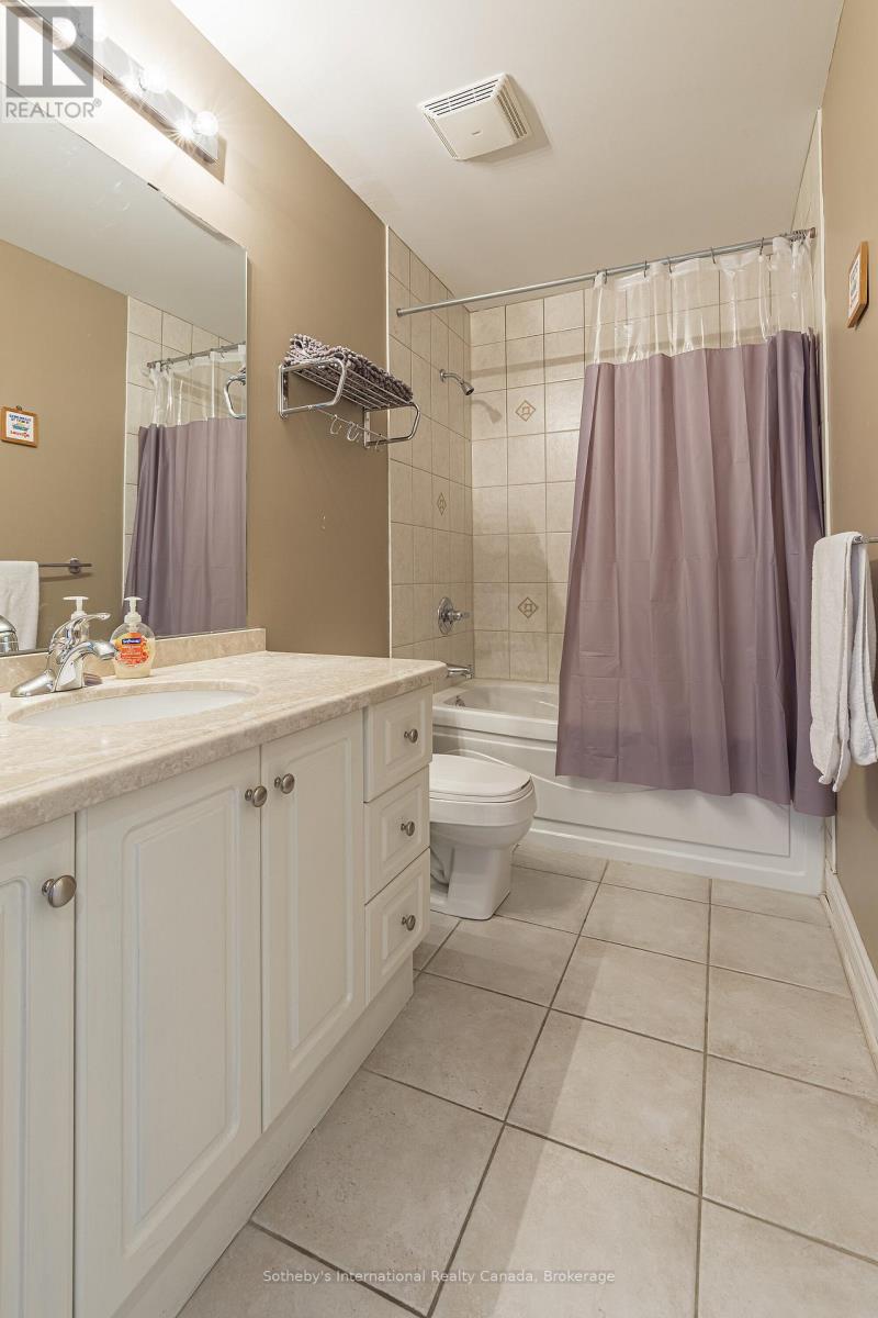 2472 Upper Valley Crescent, Oakville, Ontario  L6H 7P2 - Photo 36 - W12941080