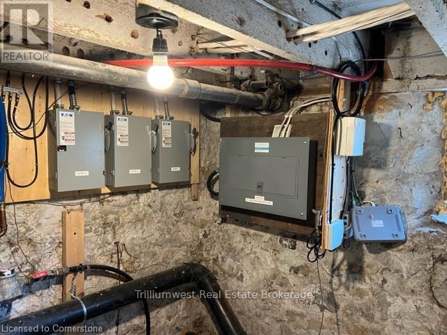 552 7th Avenue, Hanover, Ontario  N4N 2J7 - Photo 23 - X12298874