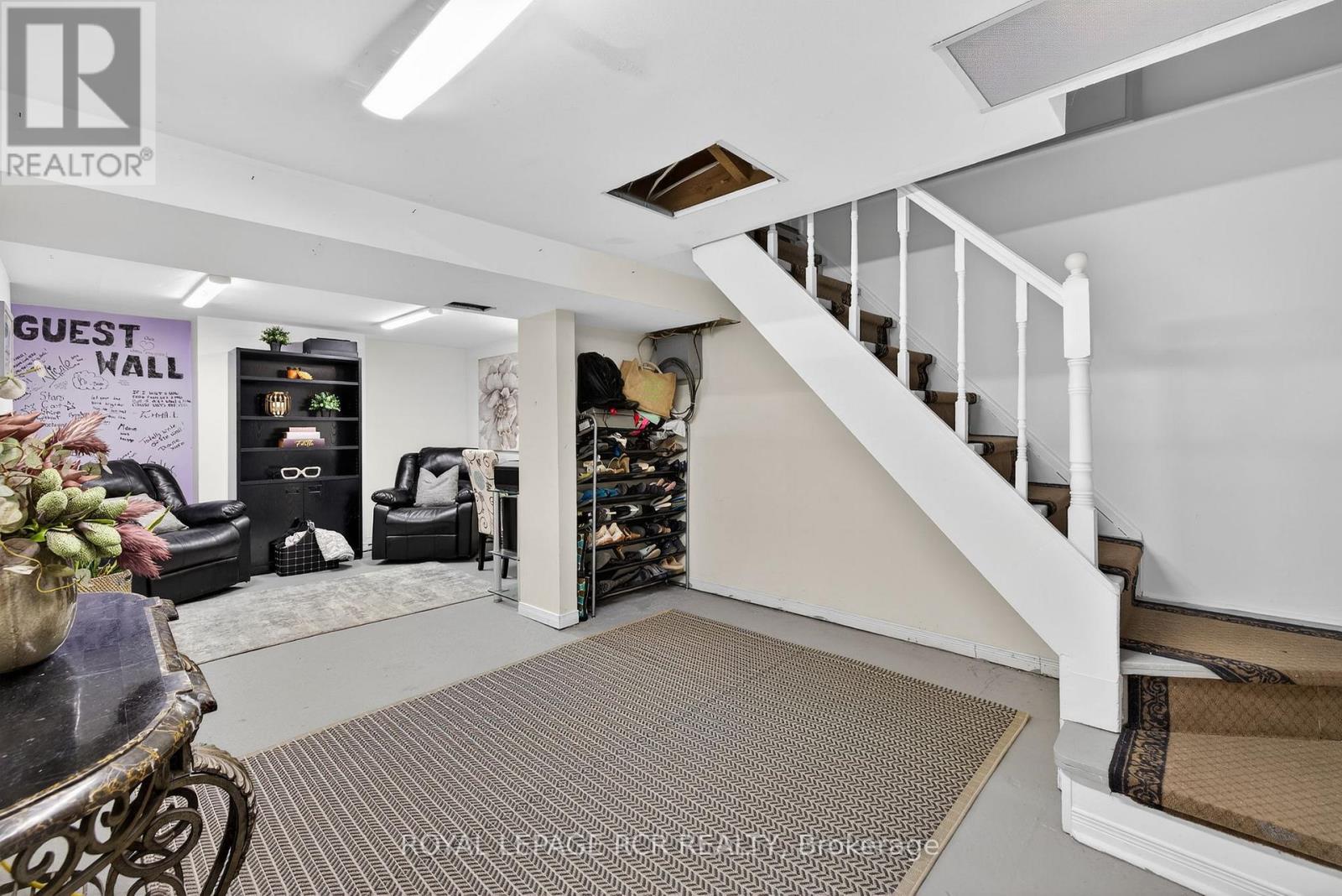 11 Hilltop Drive, Caledon, Ontario  L7C 1K7 - Photo 26 - W12787686