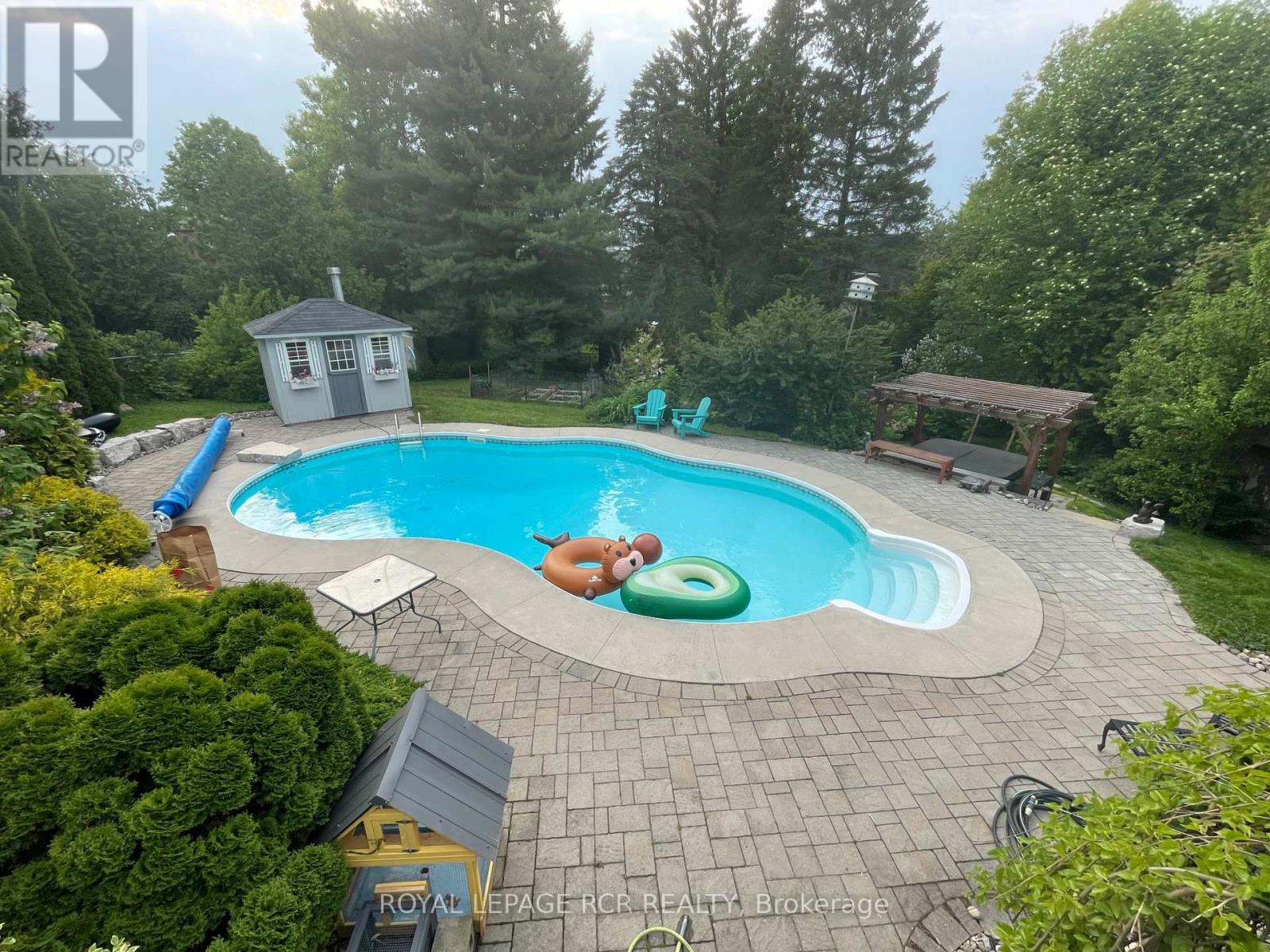 11 Hilltop Drive, Caledon, Ontario  L7C 1K7 - Photo 39 - W12787686