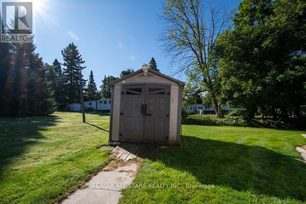 7 Marlene Drive, Kawartha Lakes, Ontario  L0A 1A0 - Photo 29 - X12368258