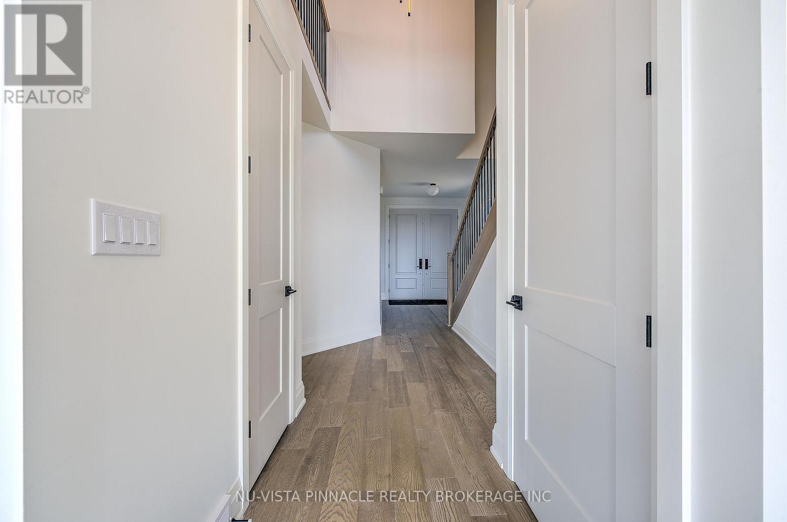 6517 Heathwoods Avenue, London South, Ontario  N6P 0J7 - Photo 15 - X12940282