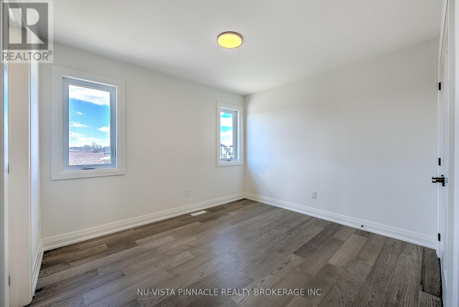 6517 Heathwoods Avenue, London South, Ontario  N6P 0J7 - Photo 24 - X12940282