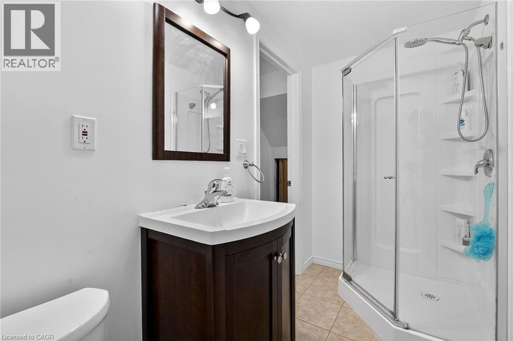 1230 Macinally Court, Oshawa, Ontario  L1K 0B8 - Photo 34 - 40813647