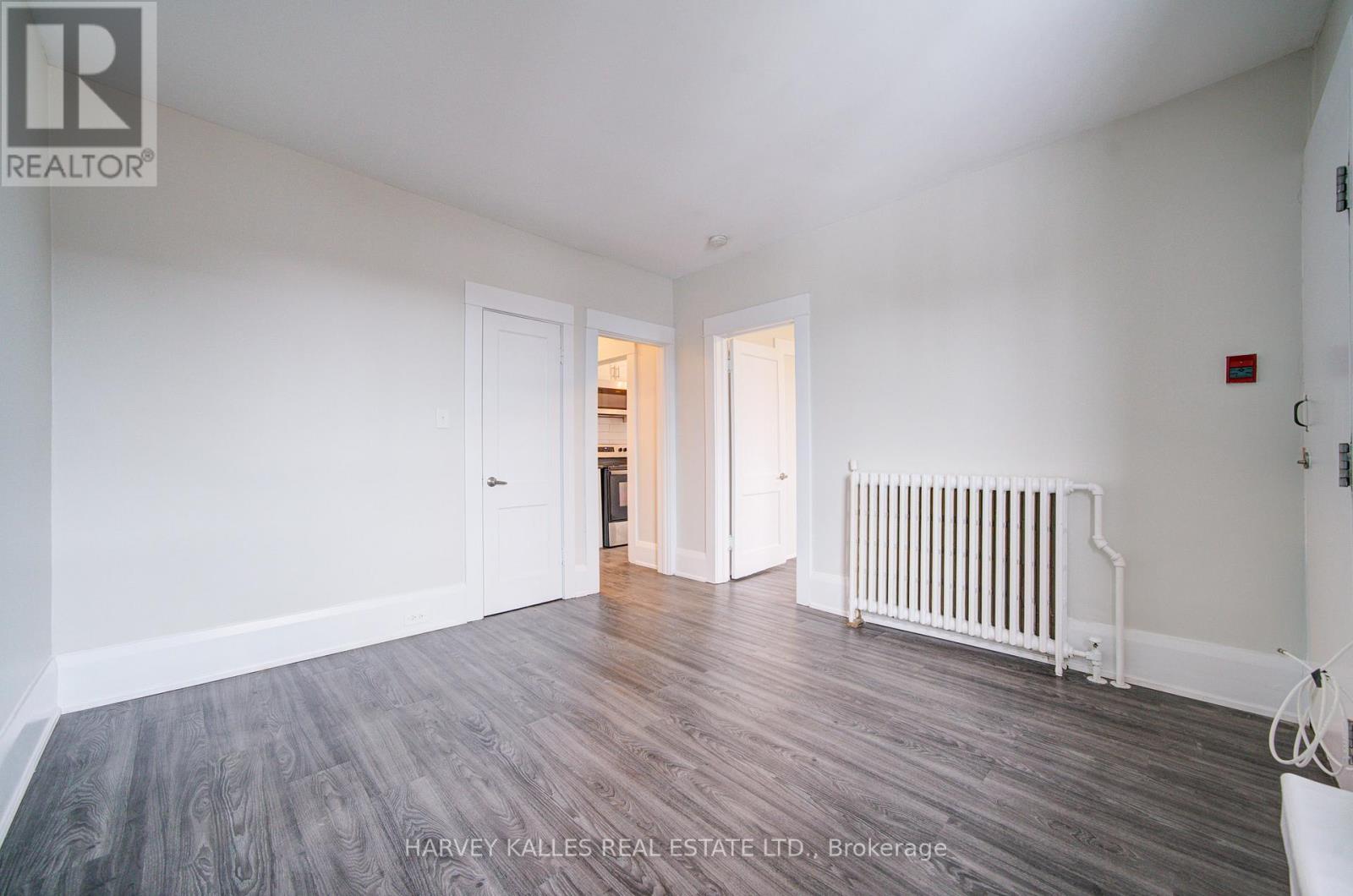 4 - 1074 St Clair Avenue W, Toronto, Ontario  M6E 3H3 - Photo 22 - C12941014