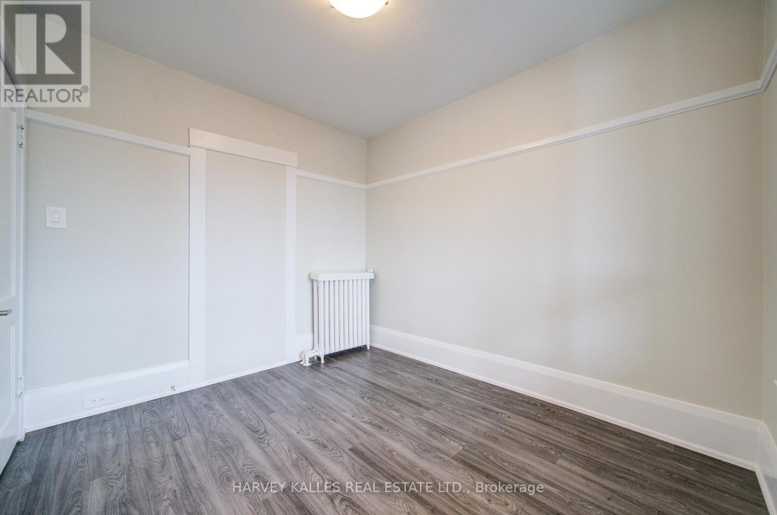 4 - 1074 St Clair Avenue W, Toronto, Ontario  M6E 3H3 - Photo 27 - C12941014