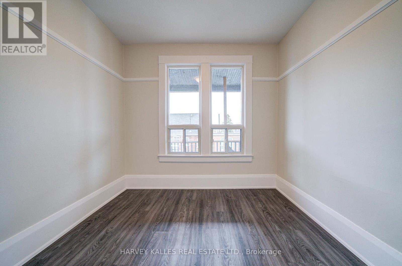 4 - 1074 St Clair Avenue W, Toronto, Ontario  M6E 3H3 - Photo 28 - C12941014