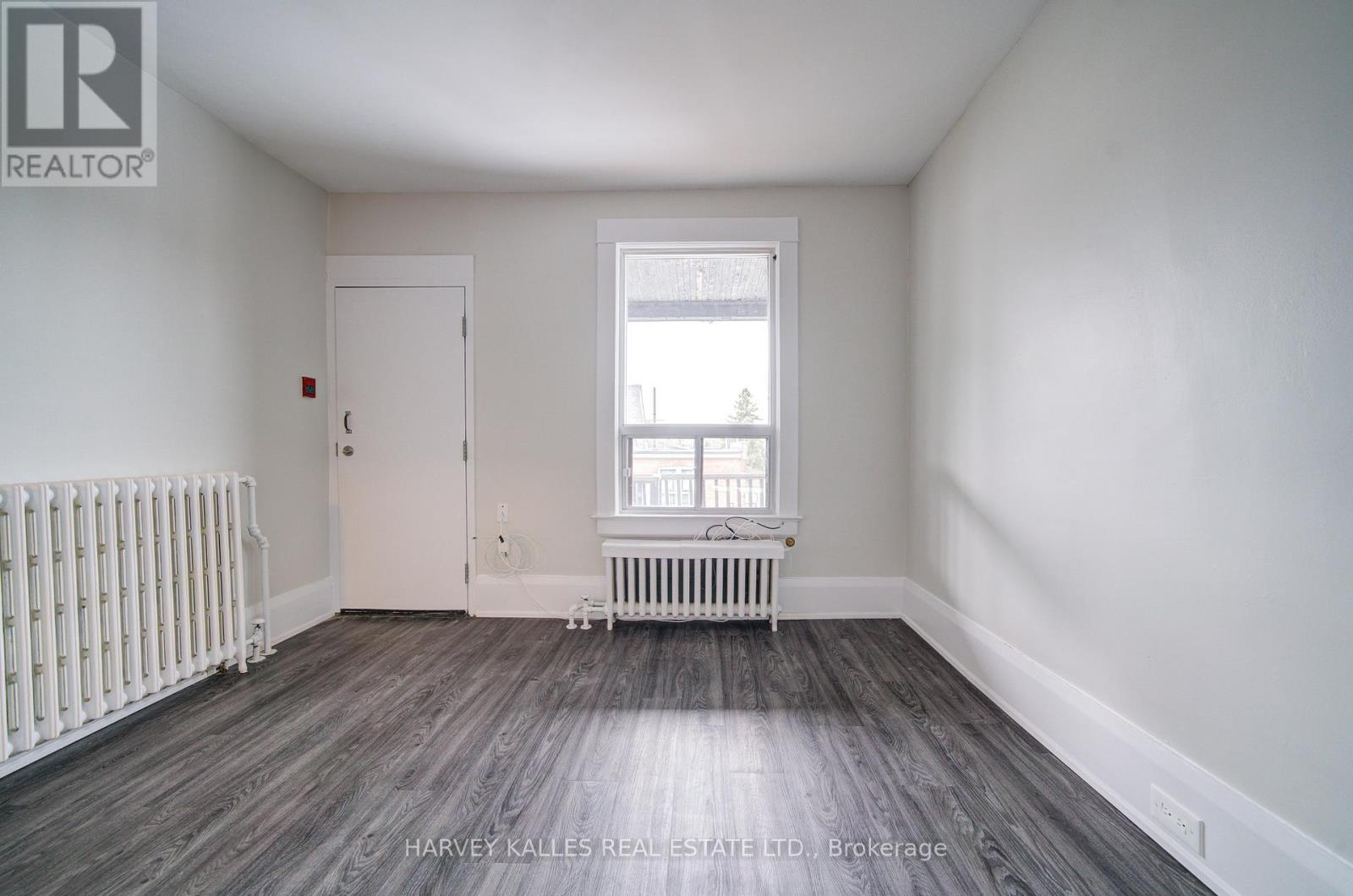 4 - 1074 St Clair Avenue W, Toronto, Ontario  M6E 3H3 - Photo 29 - C12941014