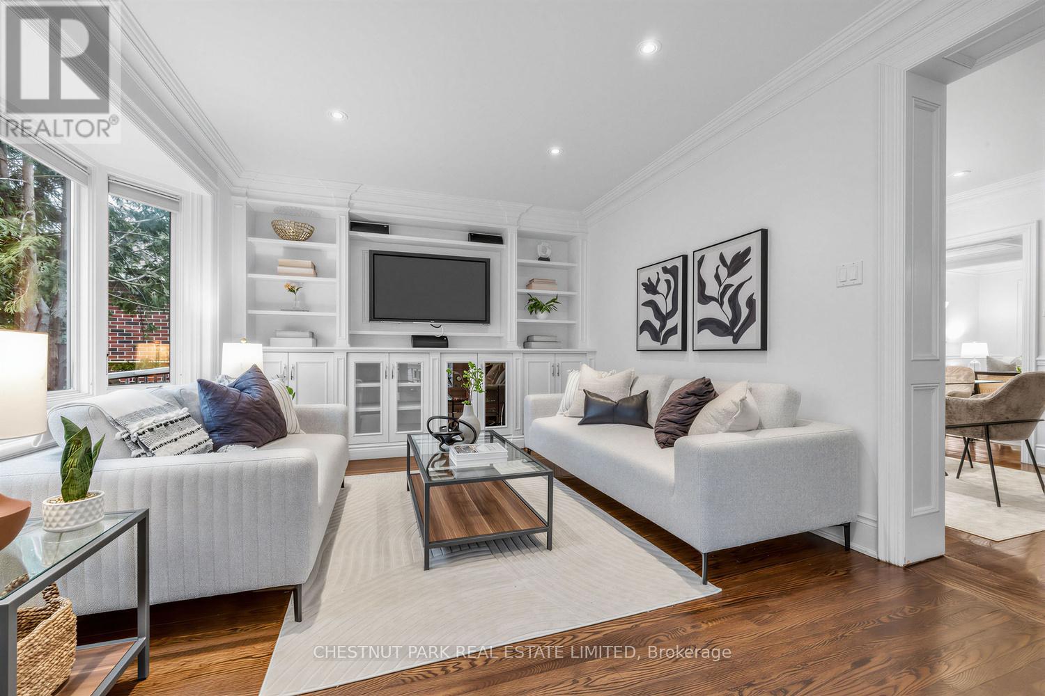 122 Randolph Road, Toronto, Ontario  M4G 3R9 - Photo 14 - C12941046