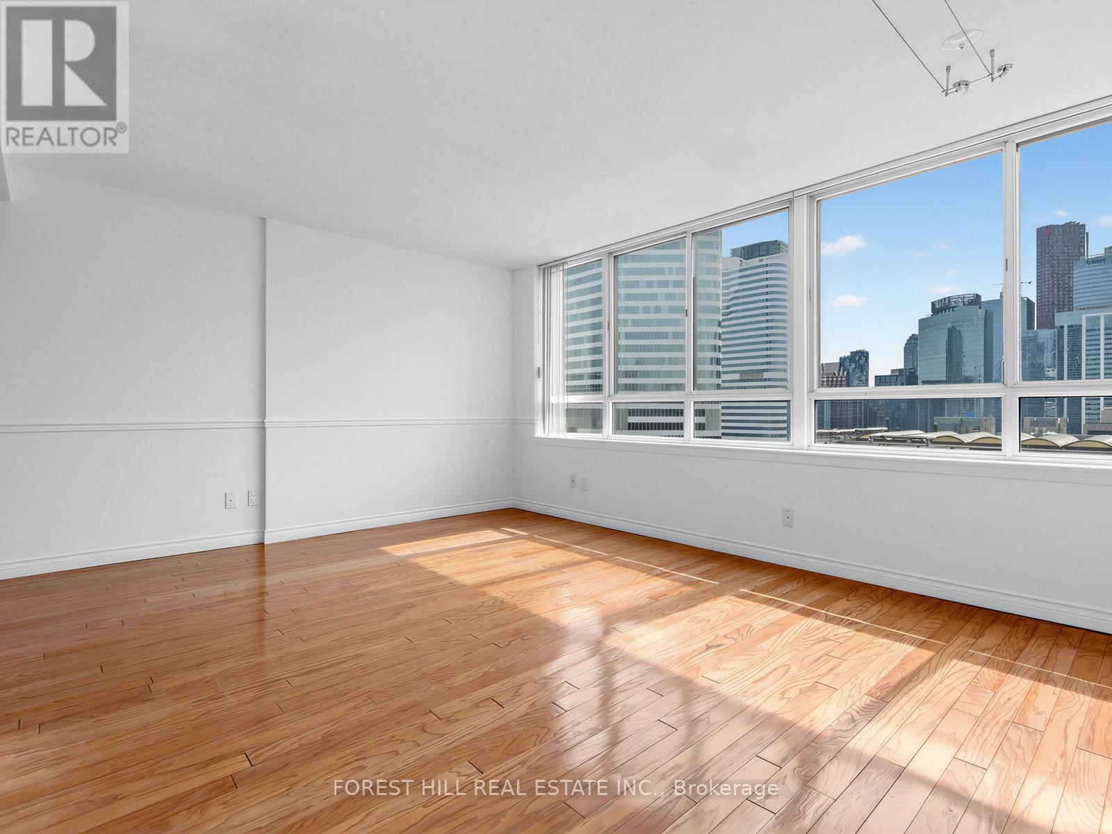 2313 - 633 BAY STREET Toronto (Bay Street Corridor), ON M5G 2G4