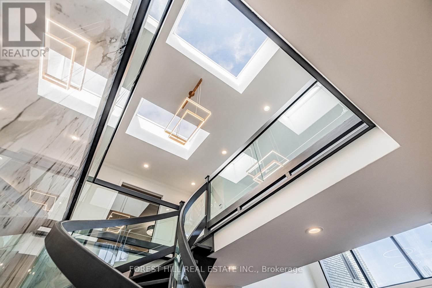 97 Clarinda Drive, Toronto, Ontario  M2K 2V2 - Photo 14 - C12941110