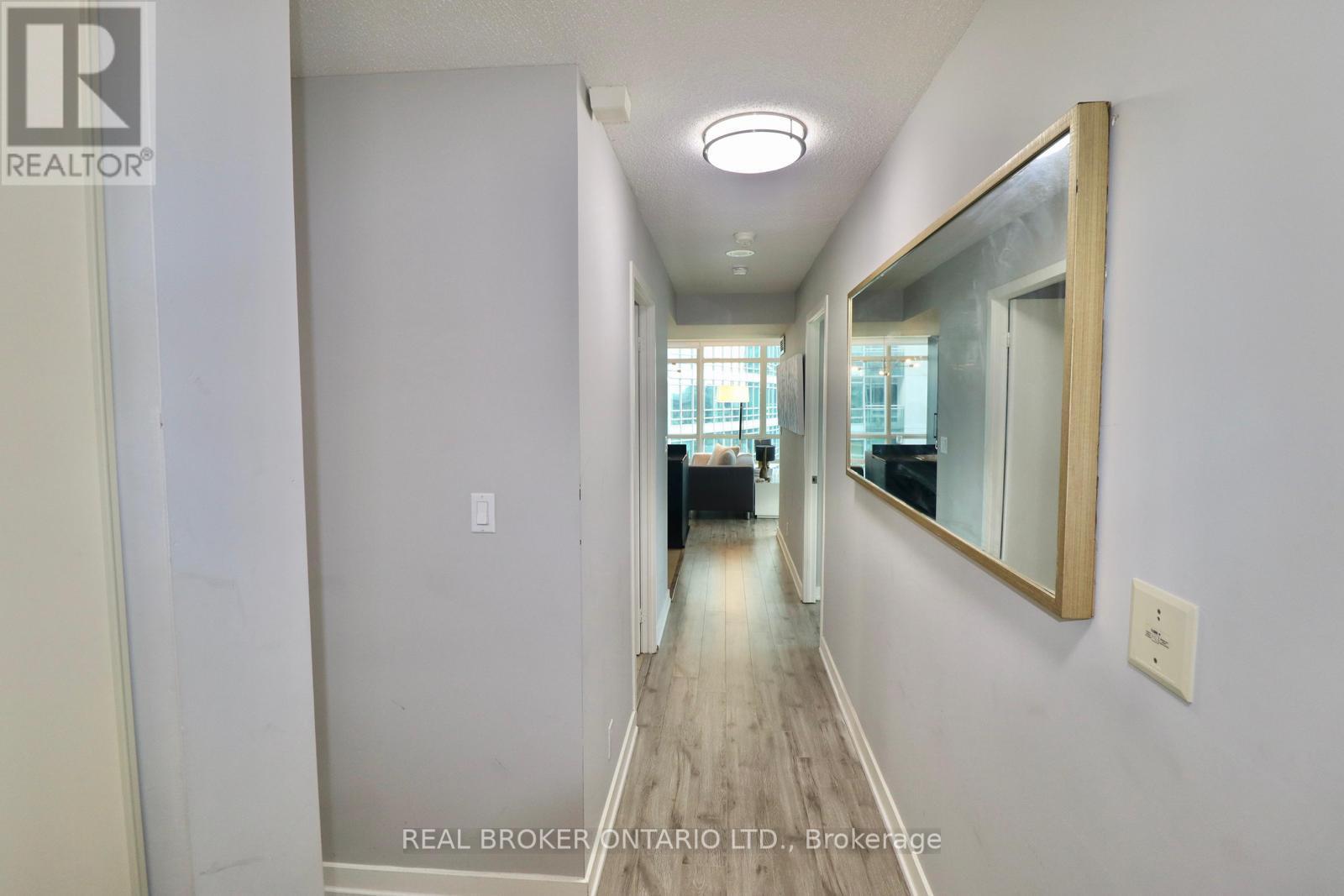 1902 - 381 Front Street, Toronto, Ontario  M5V 3R8 - Photo 3 - C12941140